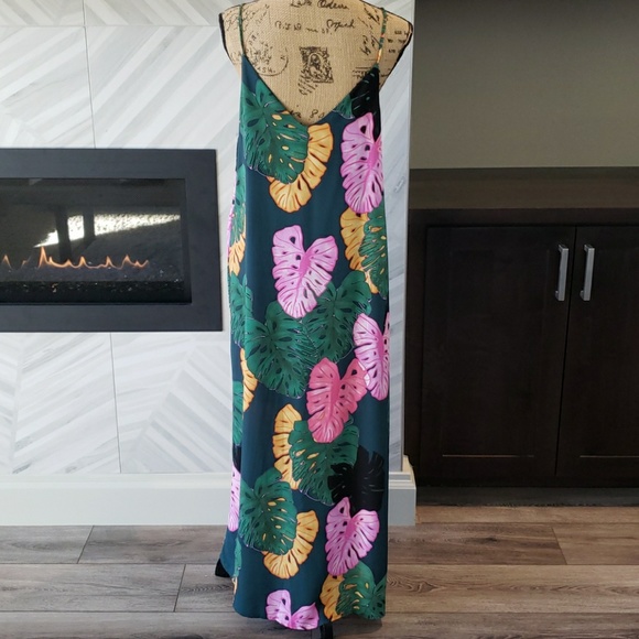 C&E maxi dress green yellow pink tropical print  spaghetti strap Size Large - Picture 5 of 5